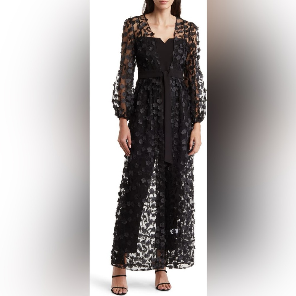 New Floral Overlay Jacket & Belted Jumpsuit
Julia Jordan